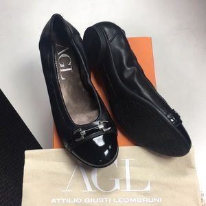Attilio Guisti Leombruni - Cap Toe Ballet Flats